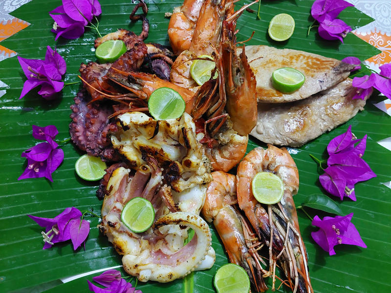 Fresh seafood platter